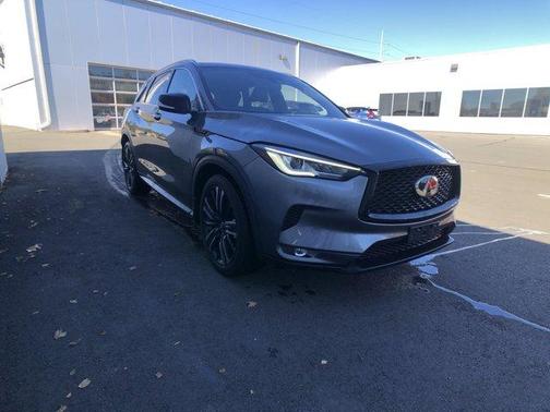 2022 INFINITI QX50 Luxe