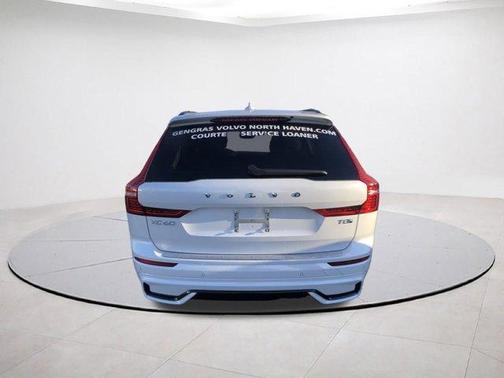 2025 Volvo XC60 Plug-In Hybrid T8 Plus