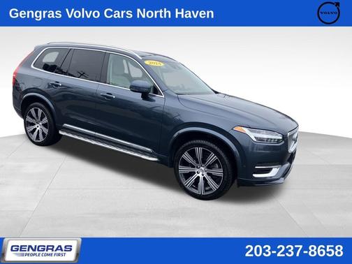 2022 Volvo XC90 Recharge Plug-In Hybrid T8 Inscription 7 Passenger