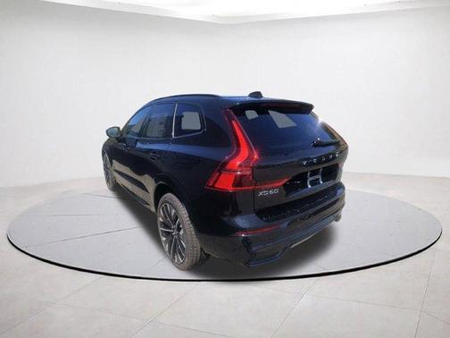 2026 Volvo XC60 Plug-In Hybrid T8 Ultra