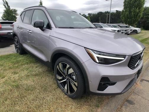 2026 Volvo XC40 ULTRA