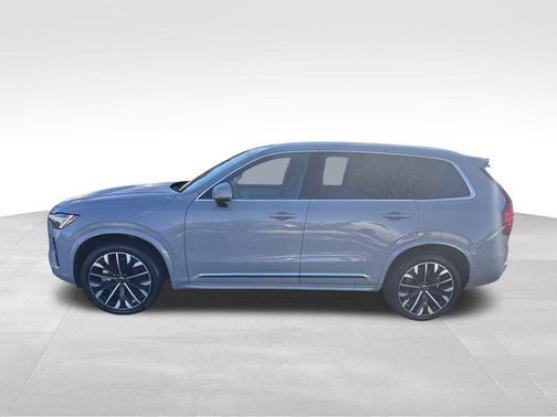 2025 Volvo XC90 B6 Plus 7-Seater