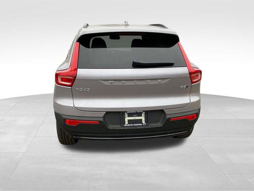 Aurora Blue 2026 Volvo XC40 B5 Plus