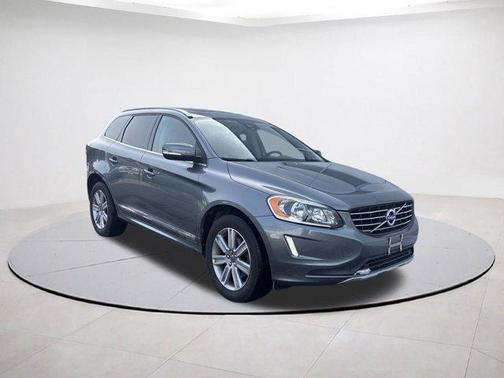 2017 Volvo XC60 T5 Inscription