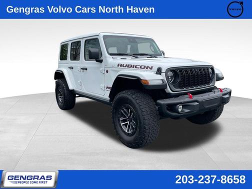 Bright White Clearcoat 2024 Jeep Wrangler Rubicon