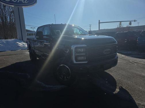 2025 Ford F-250 Lariat