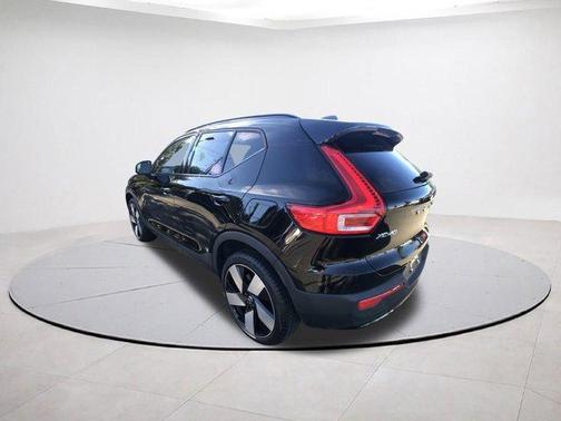 2023 Volvo XC40 Recharge Pure Electric Twin Plus