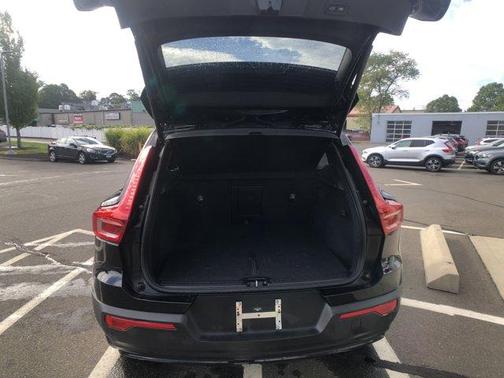 2023 Volvo XC40 Recharge Pure Electric Twin Plus