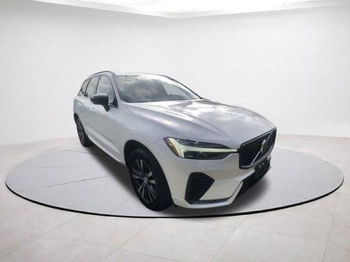 2025 Volvo XC60 B5 Core