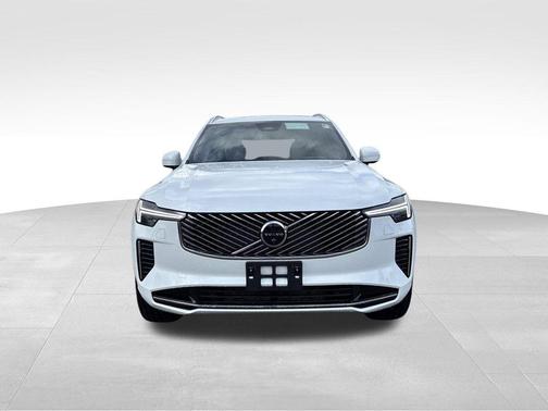 2026 Volvo XC90 B6 Ultra 7-Seater