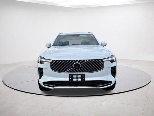 2026 Volvo XC90 B6 Ultra 7-Seater