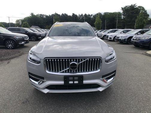 2023 Volvo XC90 B6 Plus 6-Seater