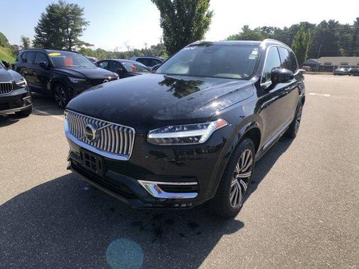 2024 Volvo XC90 B5 Plus Bright Theme