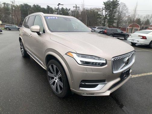 2023 Volvo XC90 B6 Ultimate 7-Seater