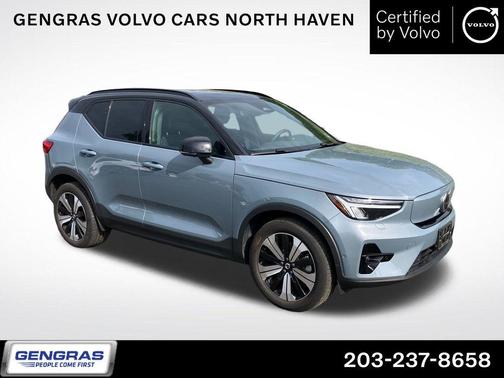 Thunder Gray Metallic 2023 Volvo XC40 Recharge Pure Electric Twin Plus