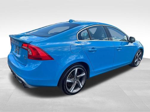 Rebel Blue 2013 Volvo S60 T6 R-Design Platinum