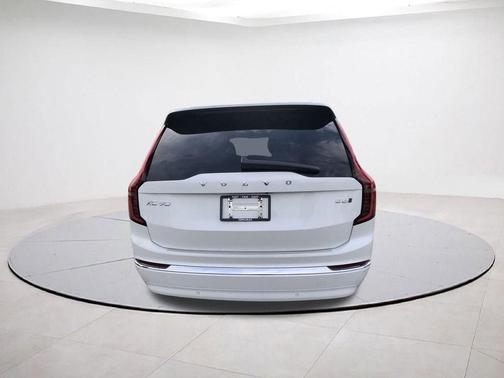 2026 Volvo XC90 B6 Plus 7-Seater