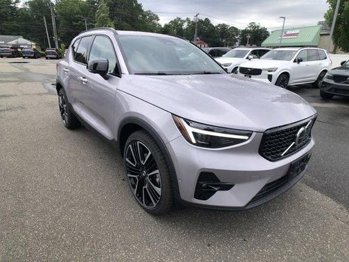 2026 Volvo XC40 ULTRA