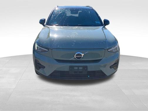 Sage Green Metallic 2023 Volvo XC40 Recharge Pure Electric Twin Core