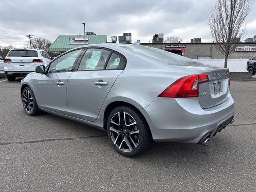 2018 Volvo S60 T5 Dynamic