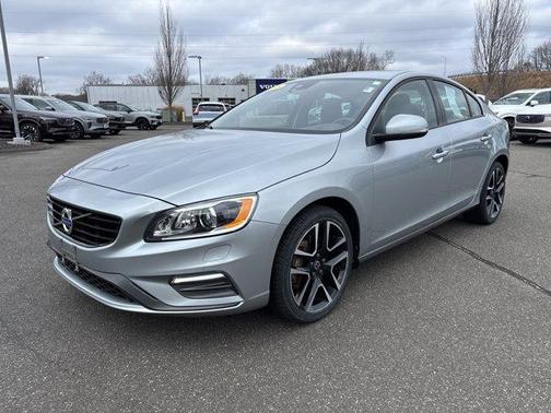 2018 Volvo S60 T5 Dynamic