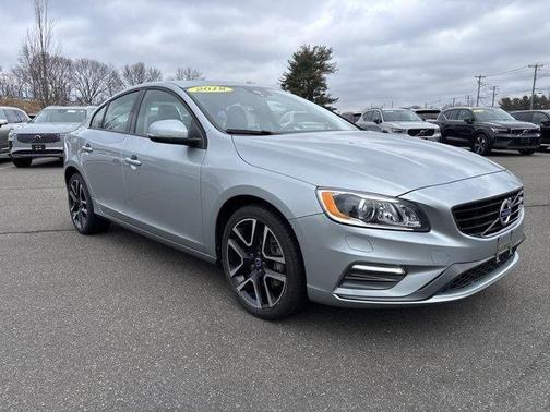 2018 Volvo S60 T5 Dynamic