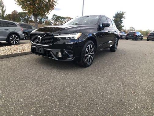 2025 Volvo XC60 B5 Core