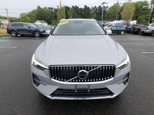 2022 Volvo XC60 B6 Inscription