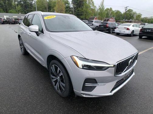 2022 Volvo XC60 B6 Inscription