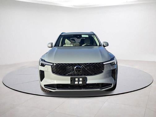 2026 Volvo XC90 B6 Ultra 7-Seater