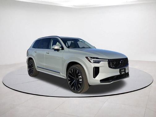 2026 Volvo XC90 B6 Ultra 7-Seater