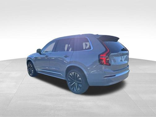 2026 Volvo XC90 B6 Ultra 7-Seater