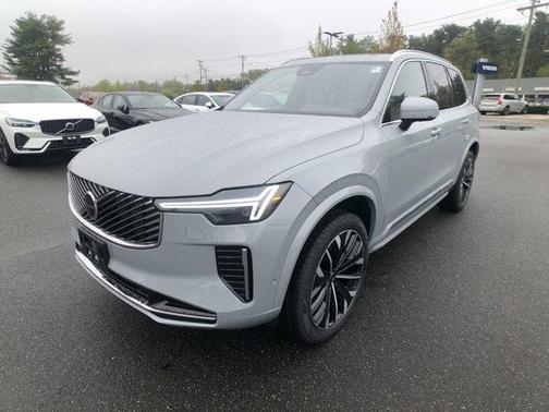 2025 Volvo XC90 B6 Ultra