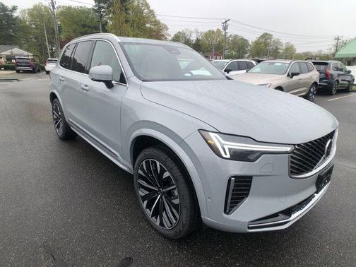 2025 Volvo XC90 B6 Ultra