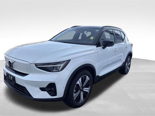 2023 Volvo XC40 Recharge Pure Electric Twin Plus