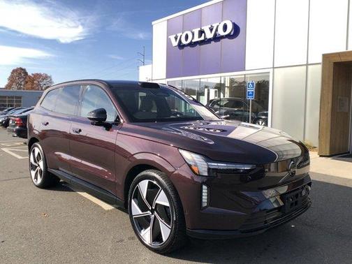 2025 Volvo EX90 Twin Motor Performance Ultra 6-Seater