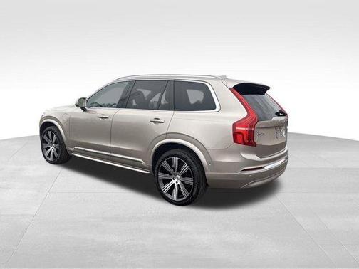 2024 Volvo XC90 Recharge Plug-In Hybrid T8 Plus 6 Passenger