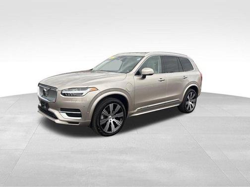 2024 Volvo XC90 Recharge Plug-In Hybrid T8 Plus 6 Passenger
