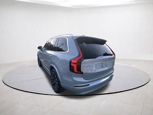 2025 Volvo XC90 PLUS