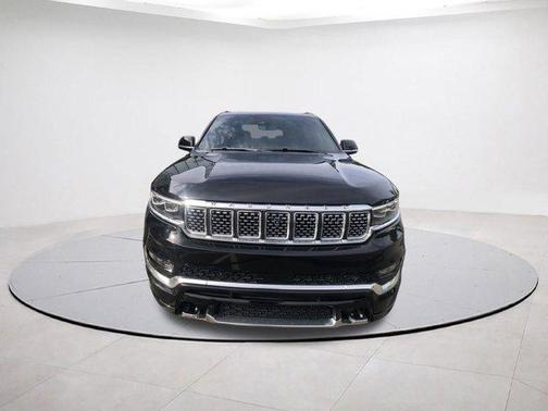 2022 Jeep Grand Wagoneer Series III