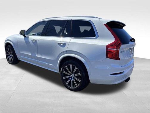 2023 Volvo XC90 B5 Core