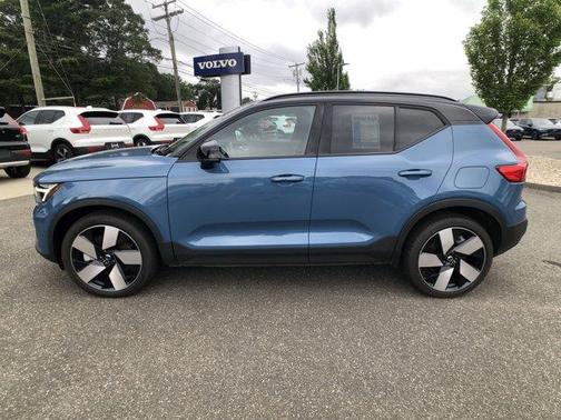 2024 Volvo XC40 Recharge Pure Electric Twin Ultimate