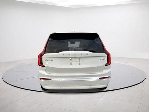 2026 Volvo XC90 B6 Ultra 7-Seater