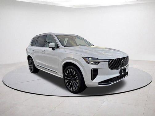 2026 Volvo XC90 B6 Ultra 7-Seater