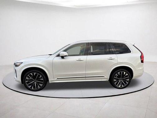 2026 Volvo XC90 B6 Ultra 7-Seater