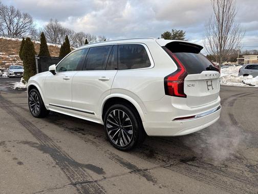 2026 Volvo XC90 B6 Ultra 7-Seater