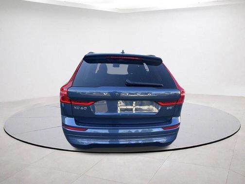 2023 Volvo XC60 B5 Core