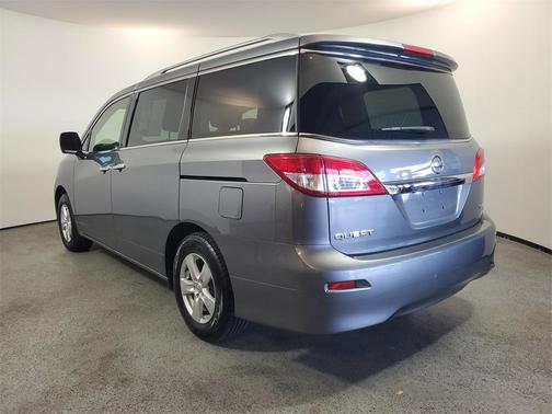 2017 Nissan Quest SV