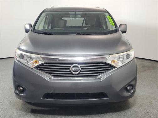 2017 Nissan Quest SV