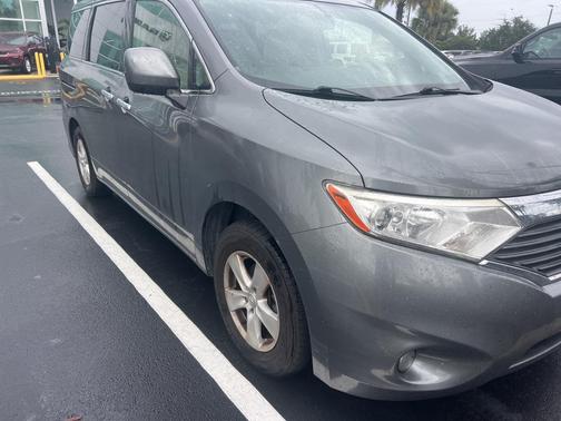 2017 Nissan Quest SV